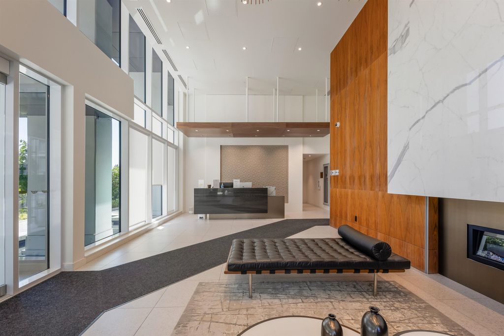 listing image 1100108405830705040