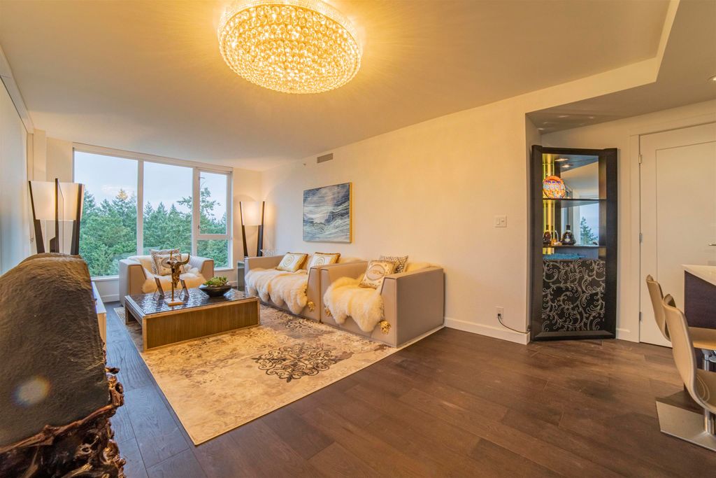 listing image 1101306450223355589