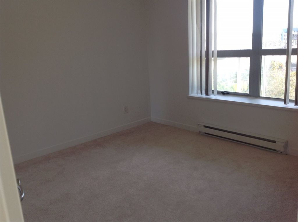 listing image 1103892942567741313