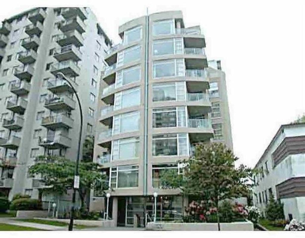 listing image 1108695636292124240