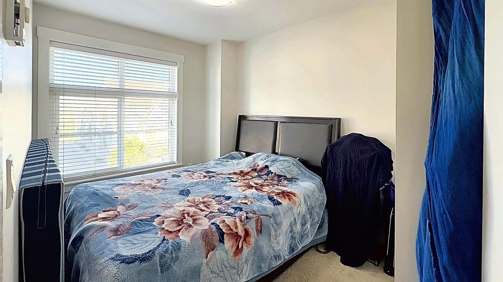 listing image 1103632330630959095