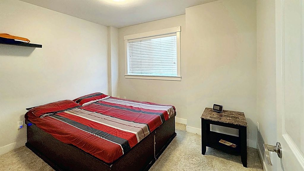 listing image 1109244308629415934
