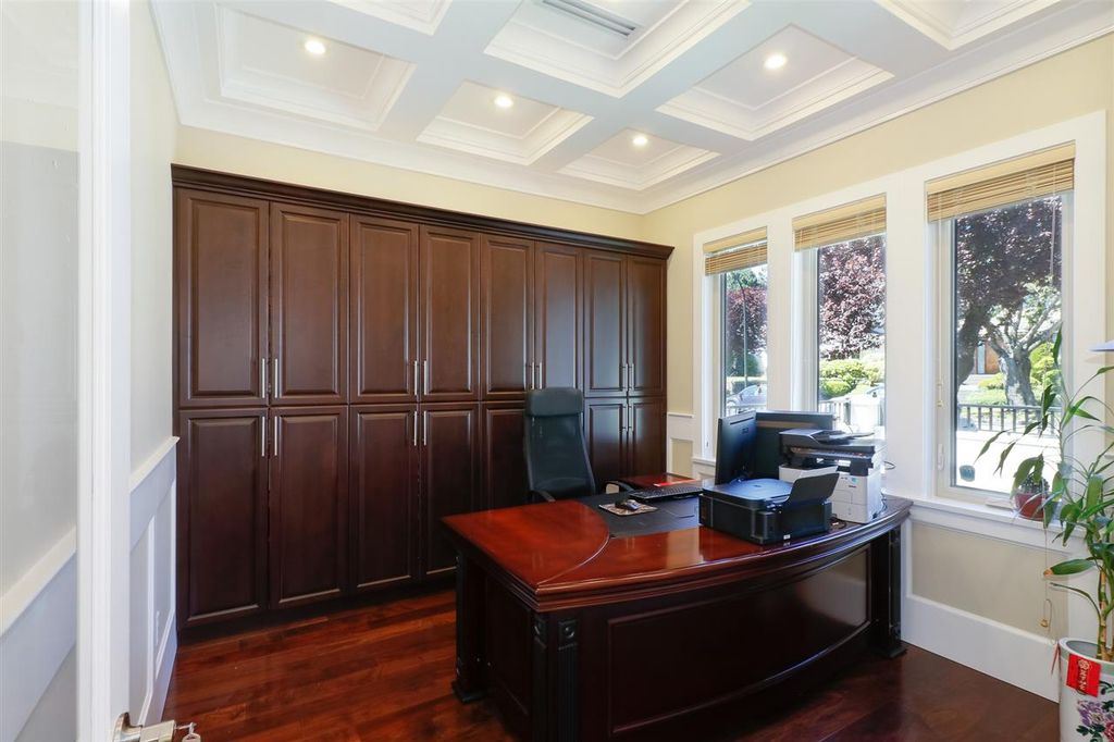listing image 1103959817561812495
