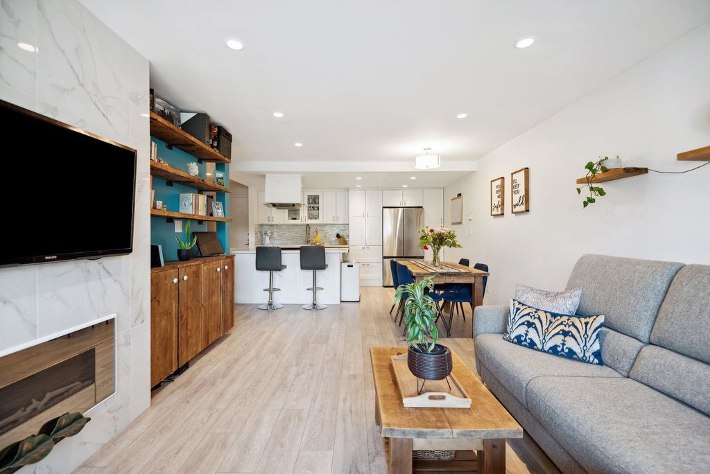 listing image 1105095705391044175