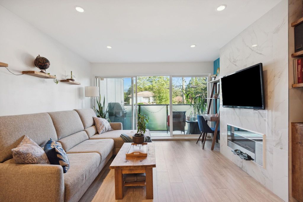 listing image 1102782701678415643