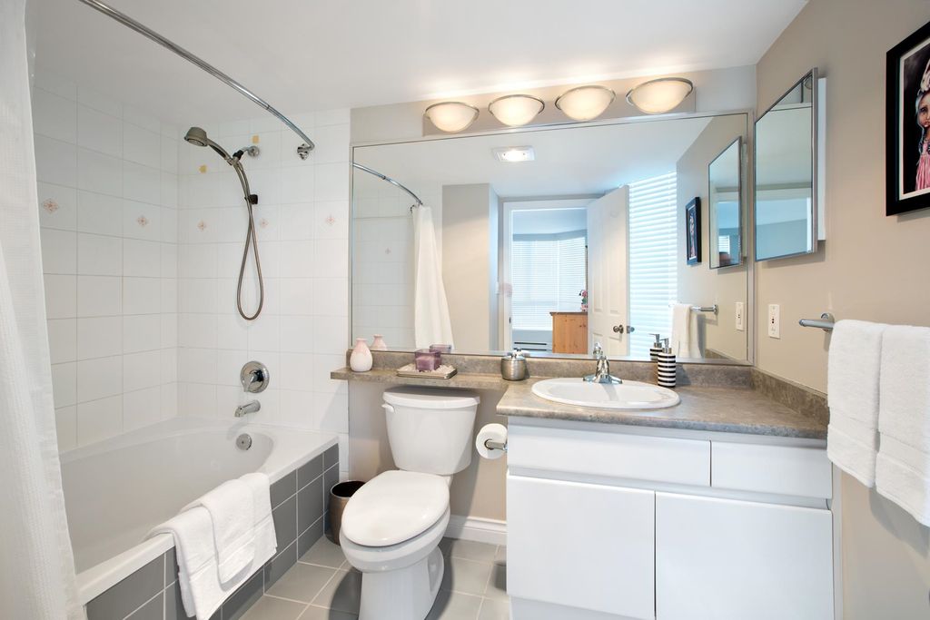 listing image 1104937889343172698