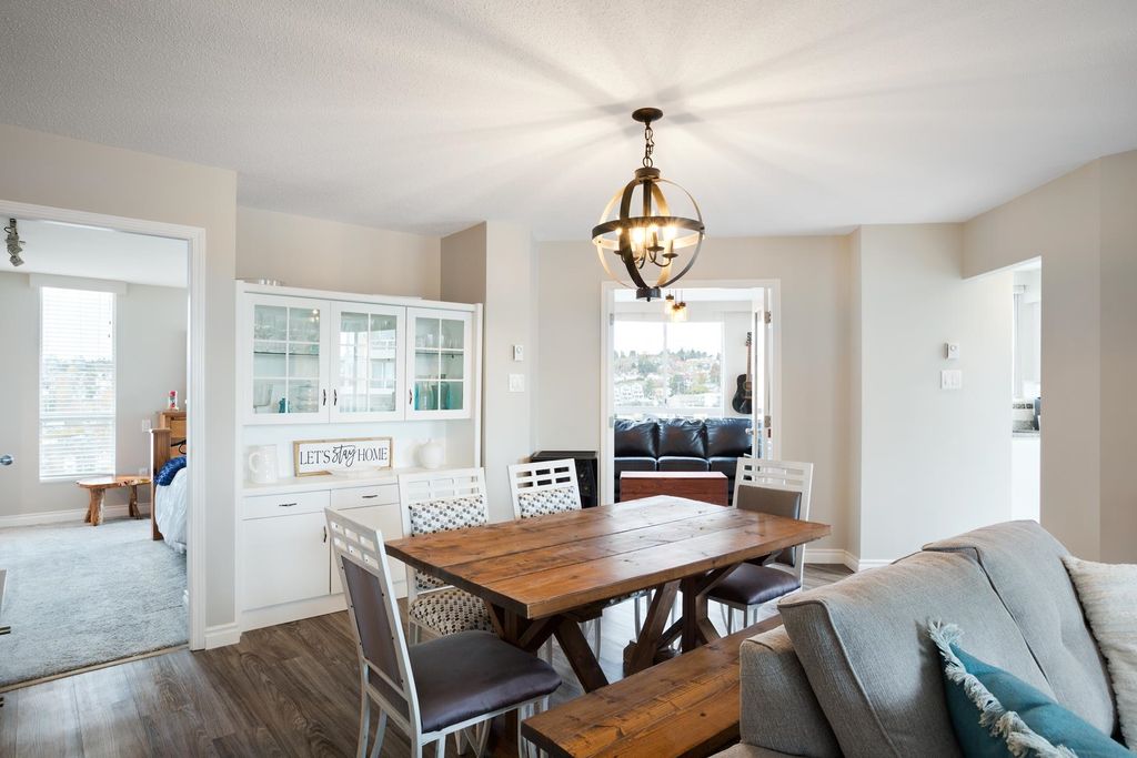 listing image 1103296257369661869