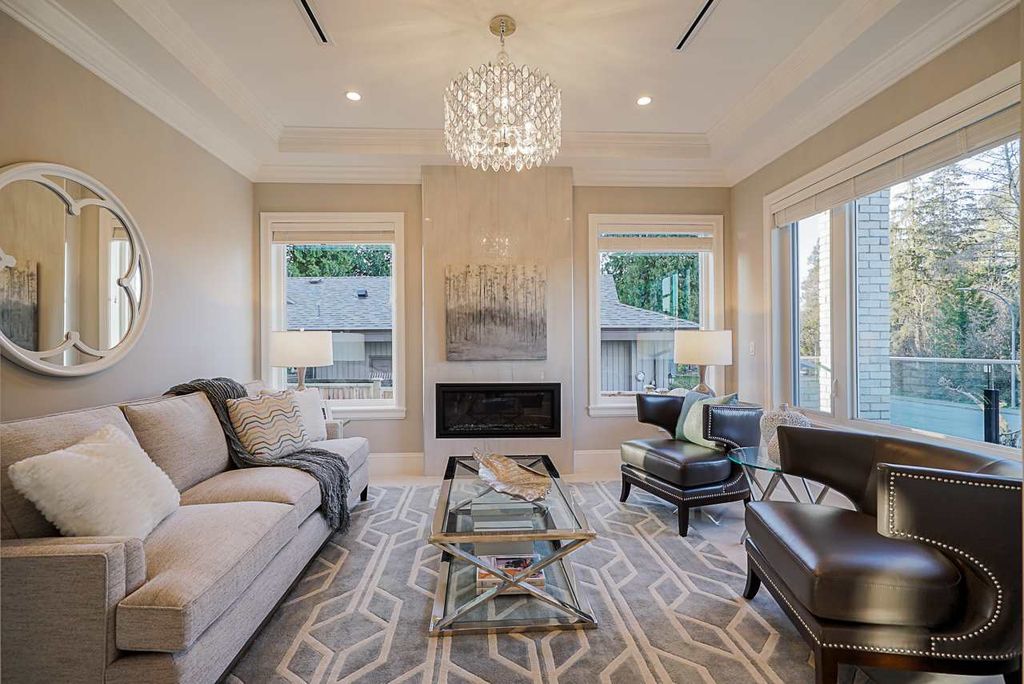 listing image 1103874703043994077