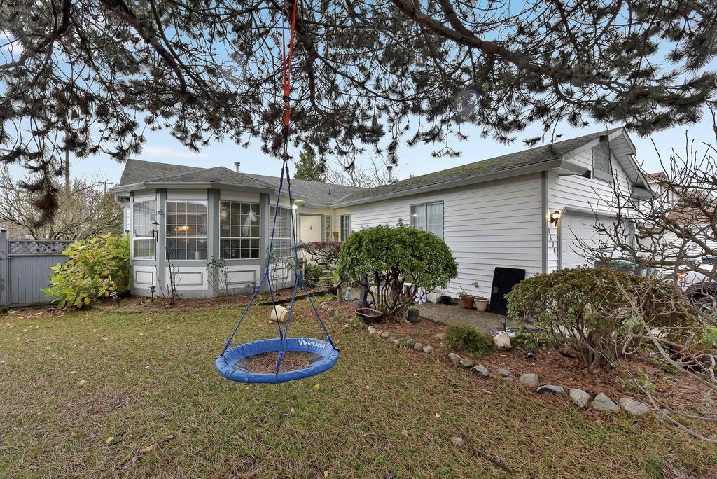 listing image 1104624758037629635