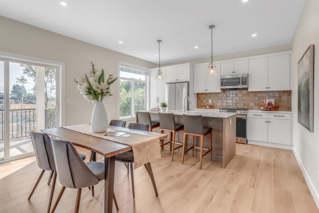 listing image 1105409667831619323