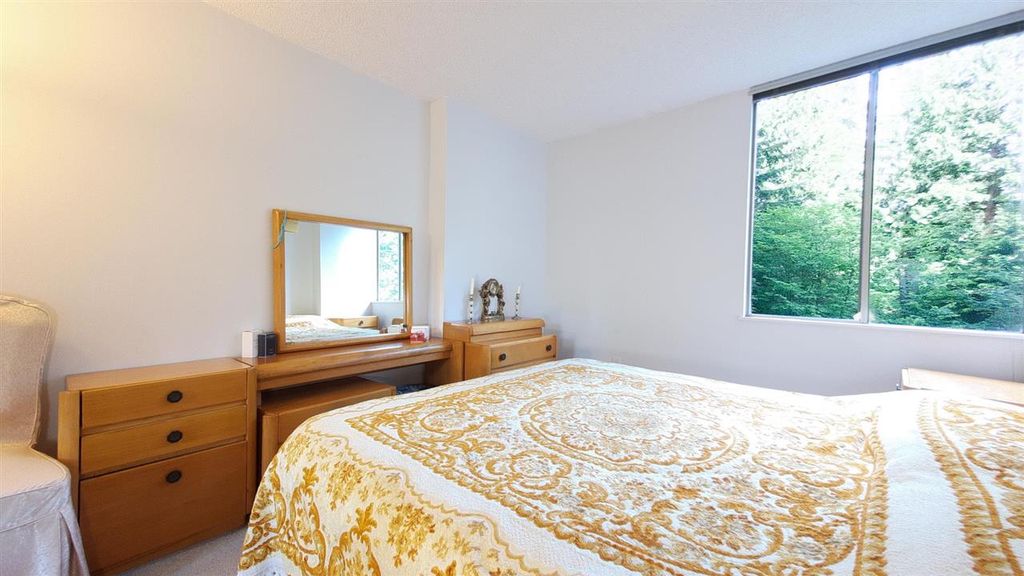 listing image 1101449652739574838