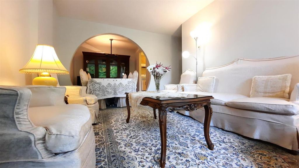 listing image 1105872030690220208