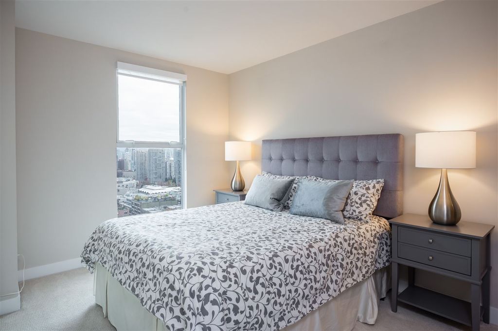 listing image 1108483128322952210