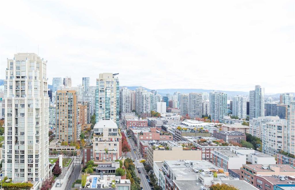 listing image 1105082896150437696