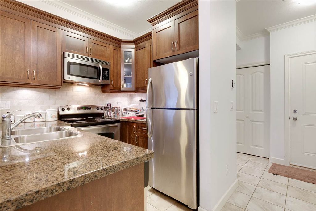 listing image 1104332058281682769