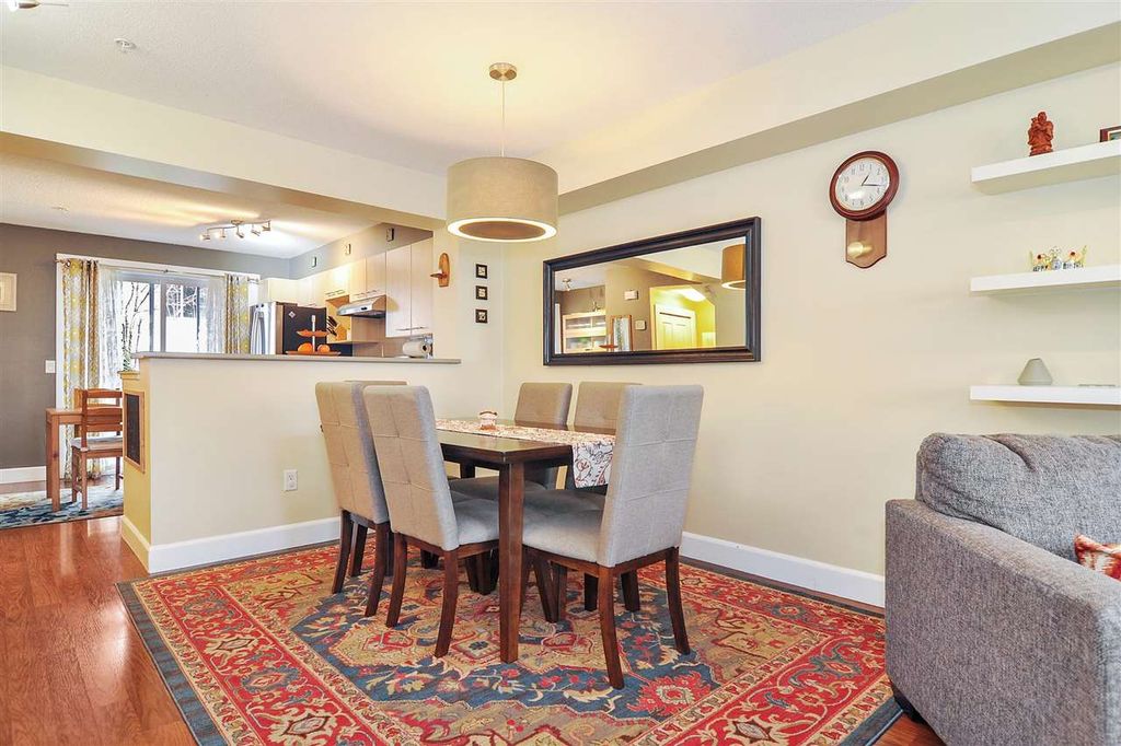 listing image 1107777745045435521