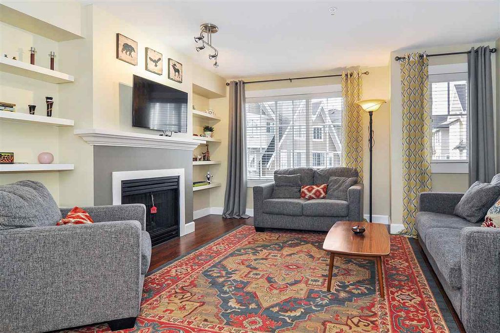 listing image 1107630959892196889