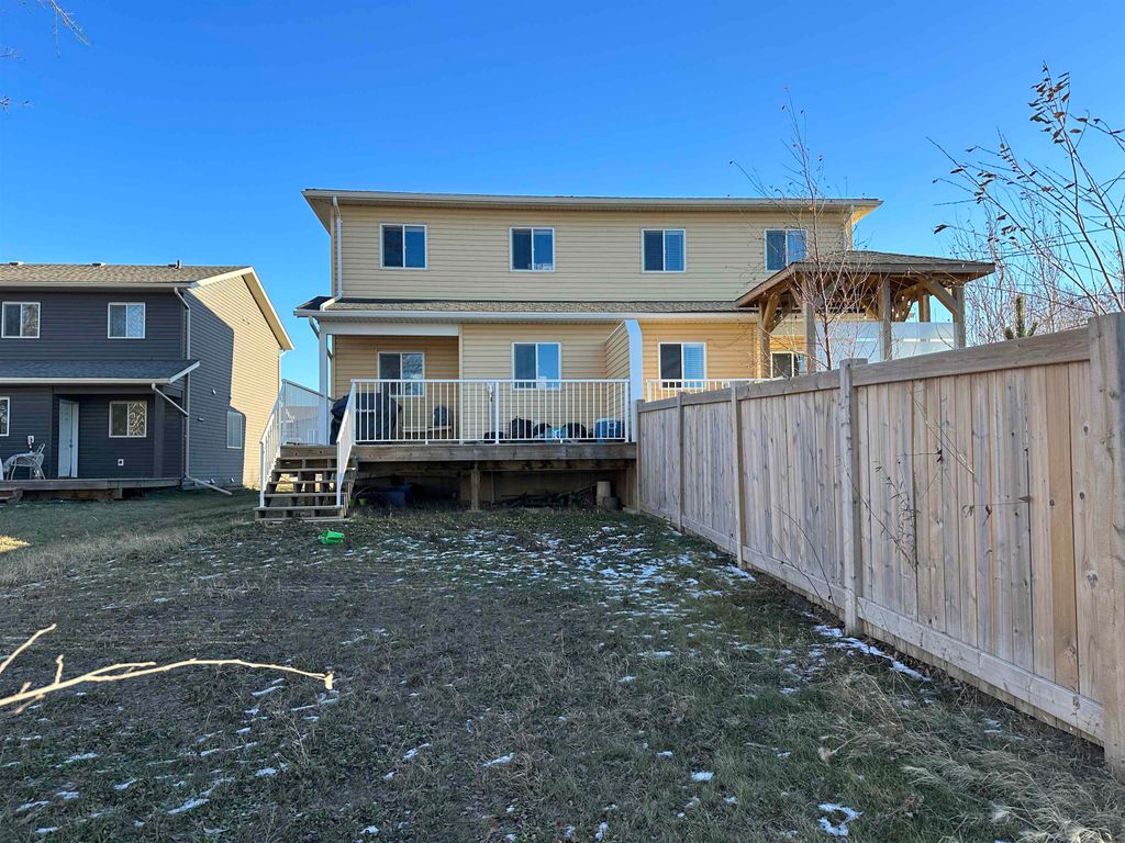 listing image 1103143396414056411