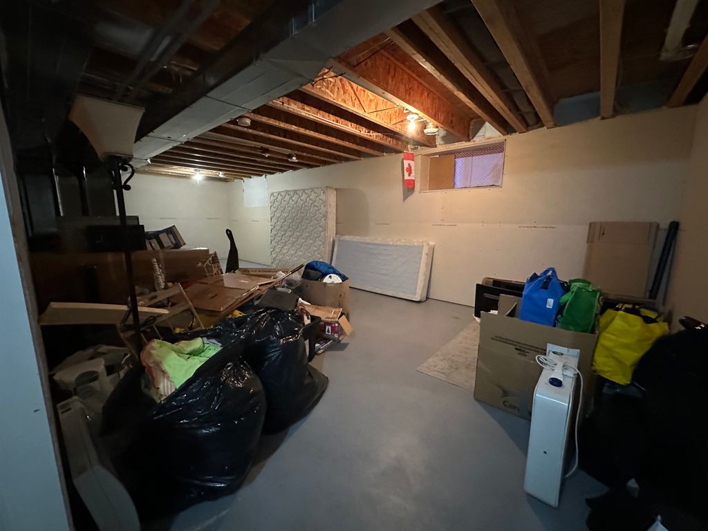 listing image 1106144745500842897