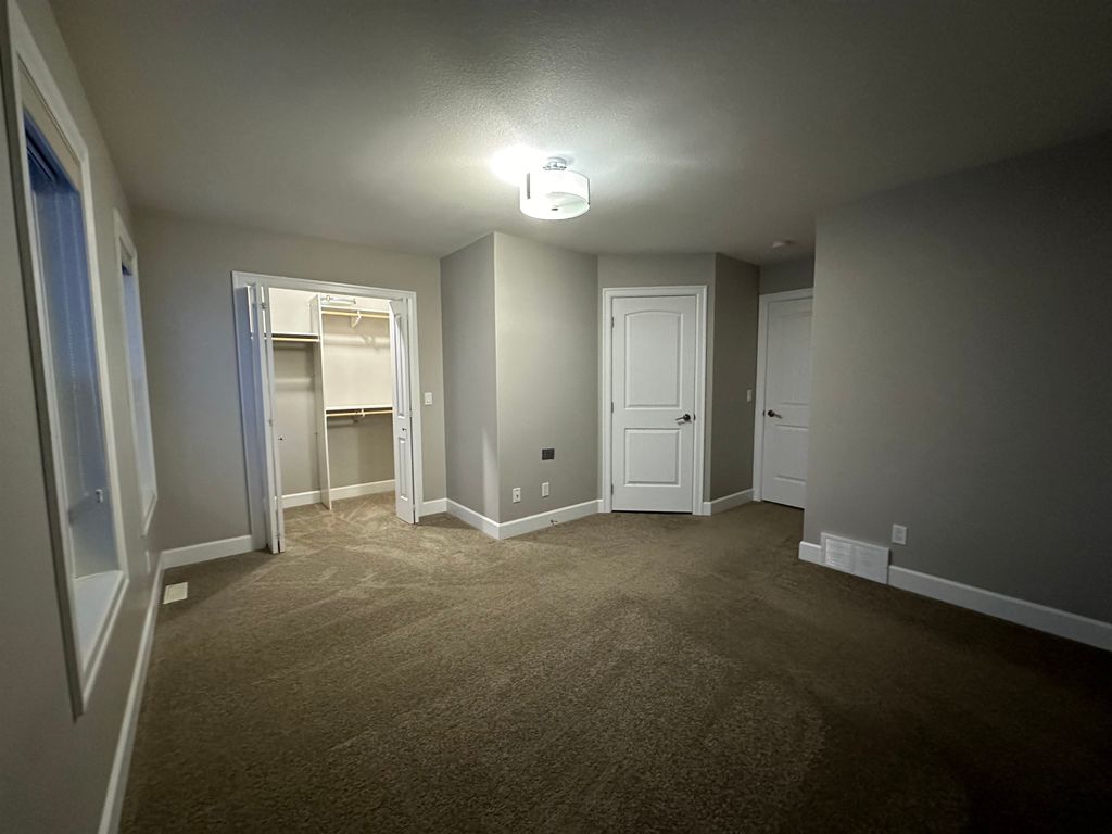 listing image 1102602692279761052