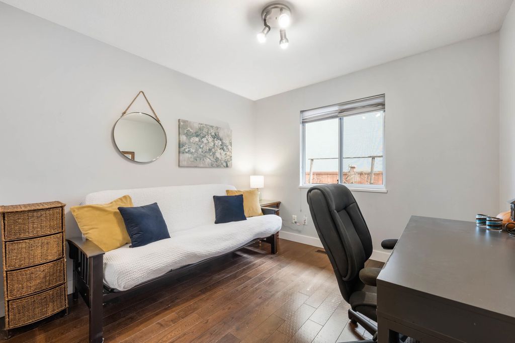 listing image 1103734678824813351