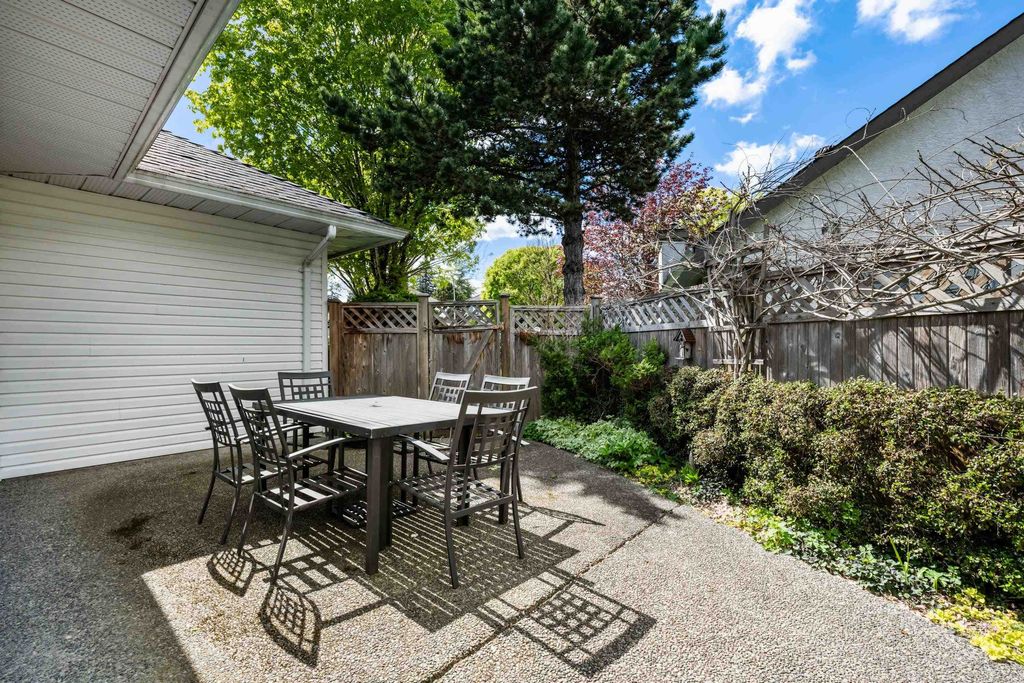 listing image 1109502500879994603