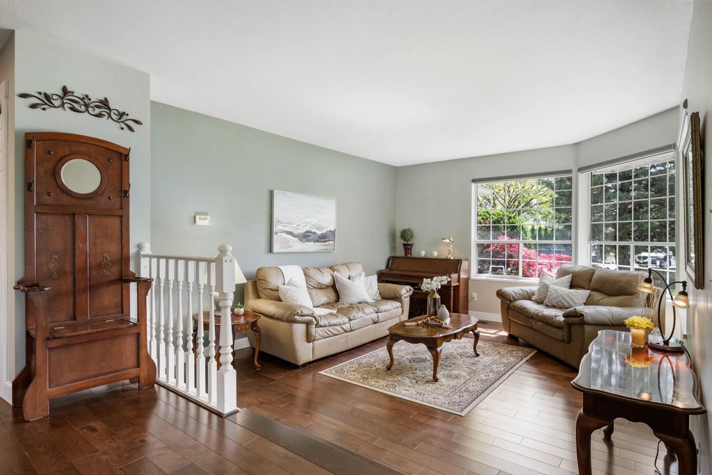 listing image 1103056404063416871