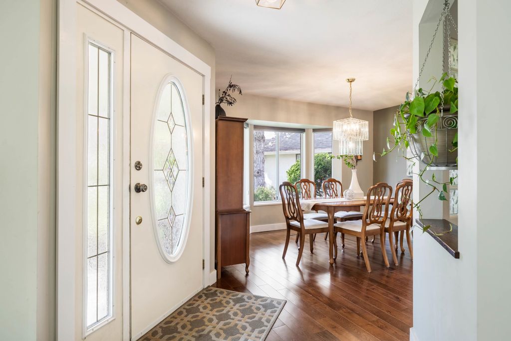 listing image 1102677375746077296