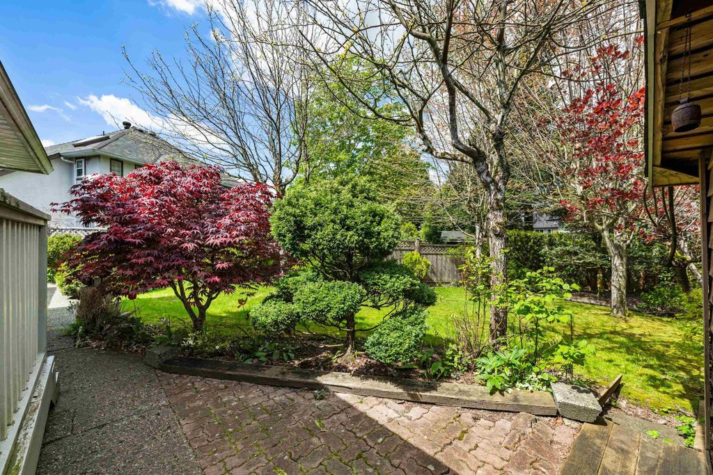 listing image 1109444394282817299