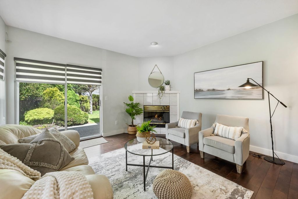 listing image 1102071086036642148