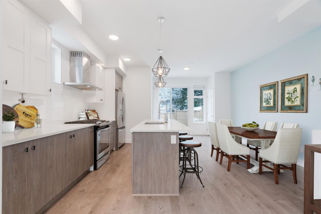 listing image 1102536149895254616