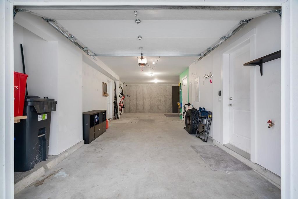 listing image 1104182922968636986