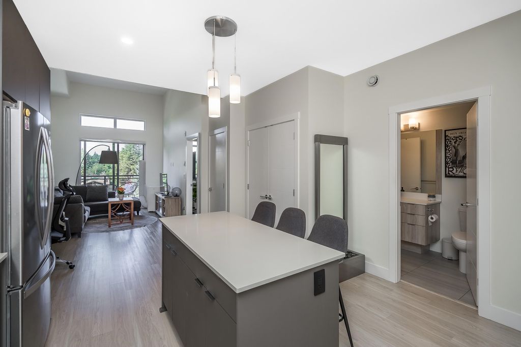 listing image 1107238540965740563