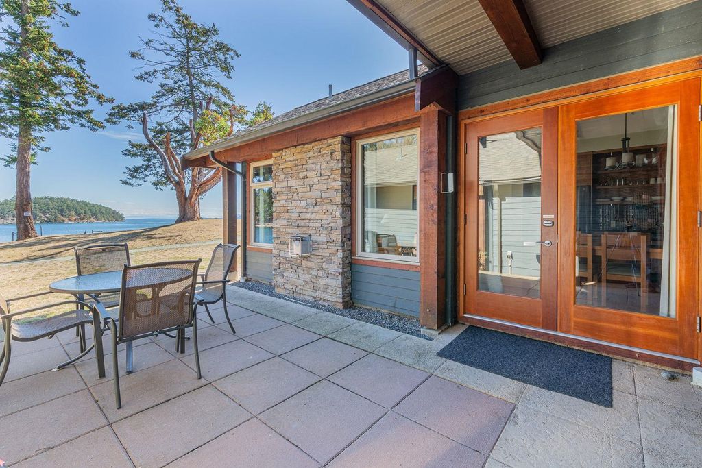listing image 1107385135009978619