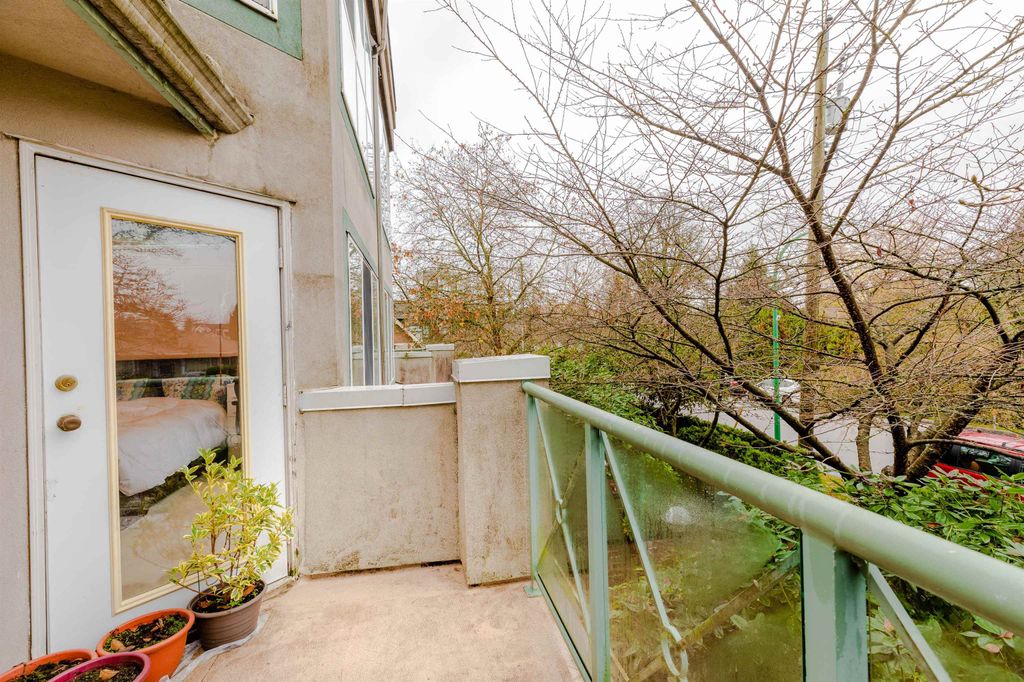listing image 1100034505606897399