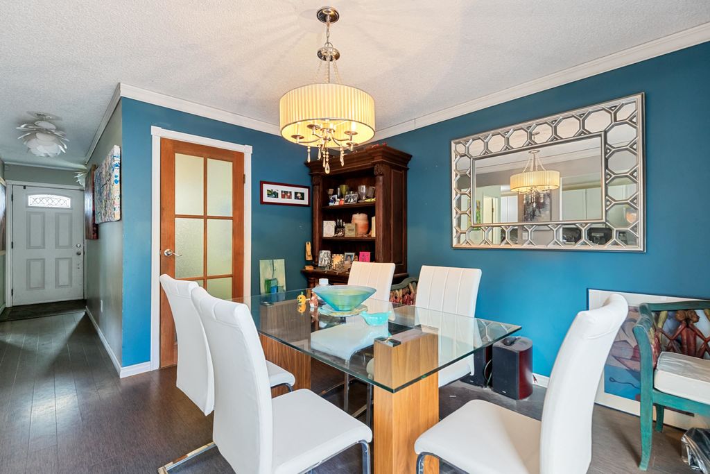 listing image 1100460398709613773