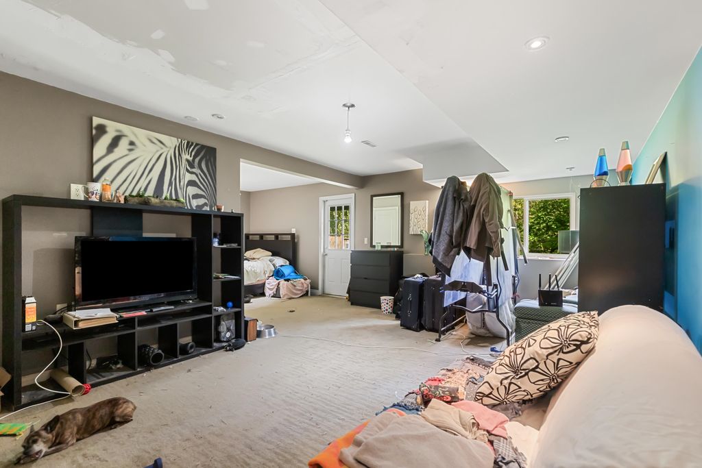 listing image 1106147721887007351