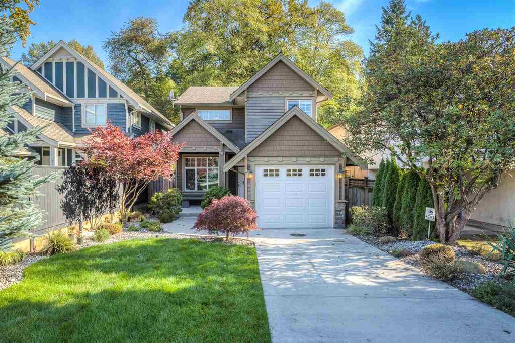 listing image 1103842045121470405