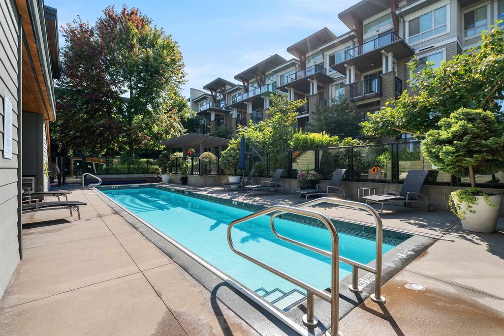 listing image 1105863282203617950