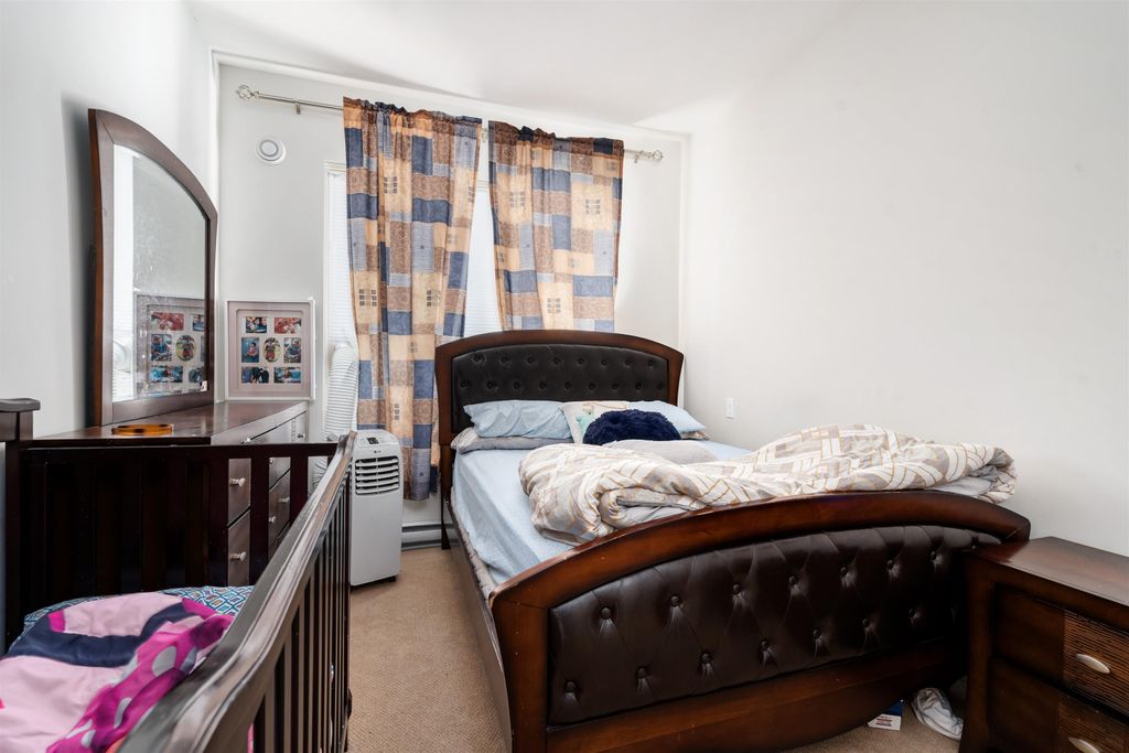 listing image 1102043699925290015