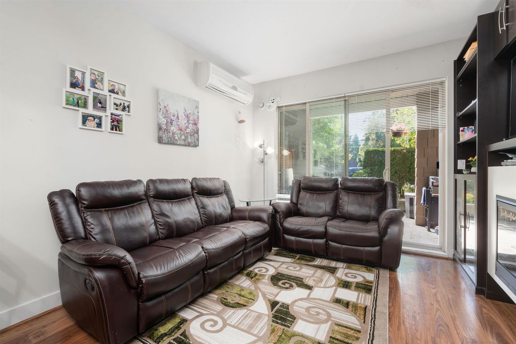 listing image 1106488447741750158