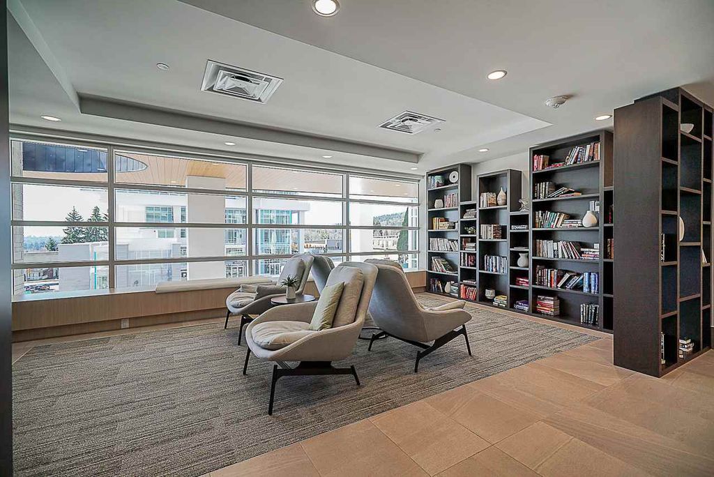 listing image 1100475743056954082