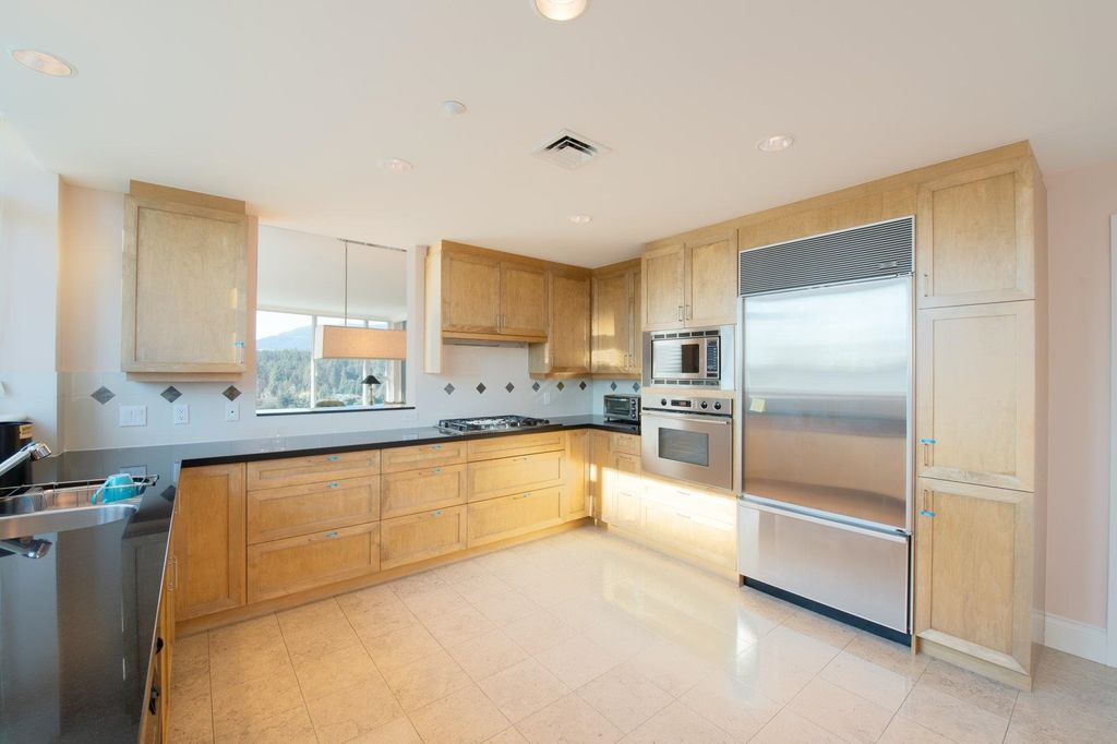listing image 1101753948120209546