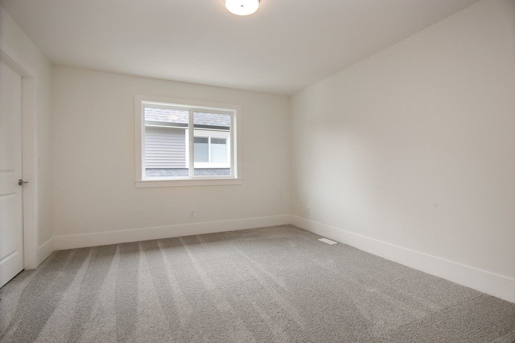 listing image 1103398459727408352