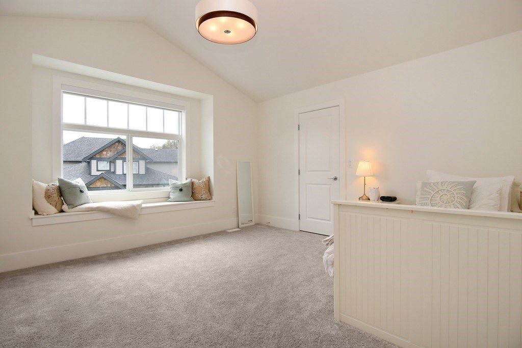 listing image 1104966370640699922