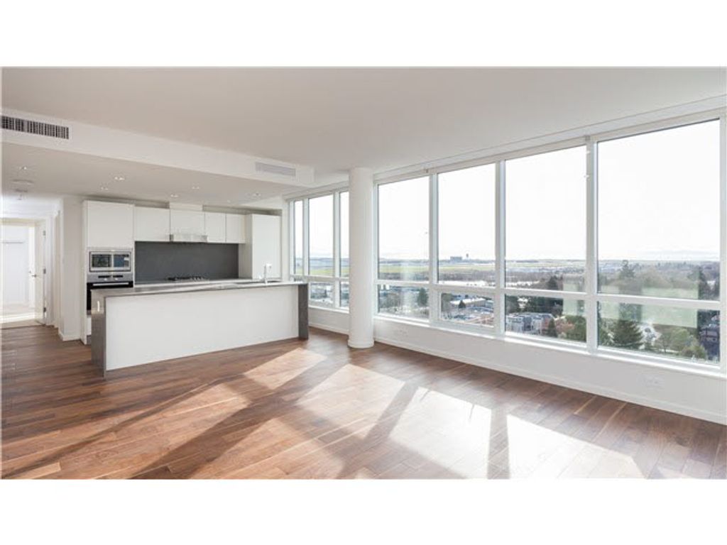 listing image 1103047653203252973