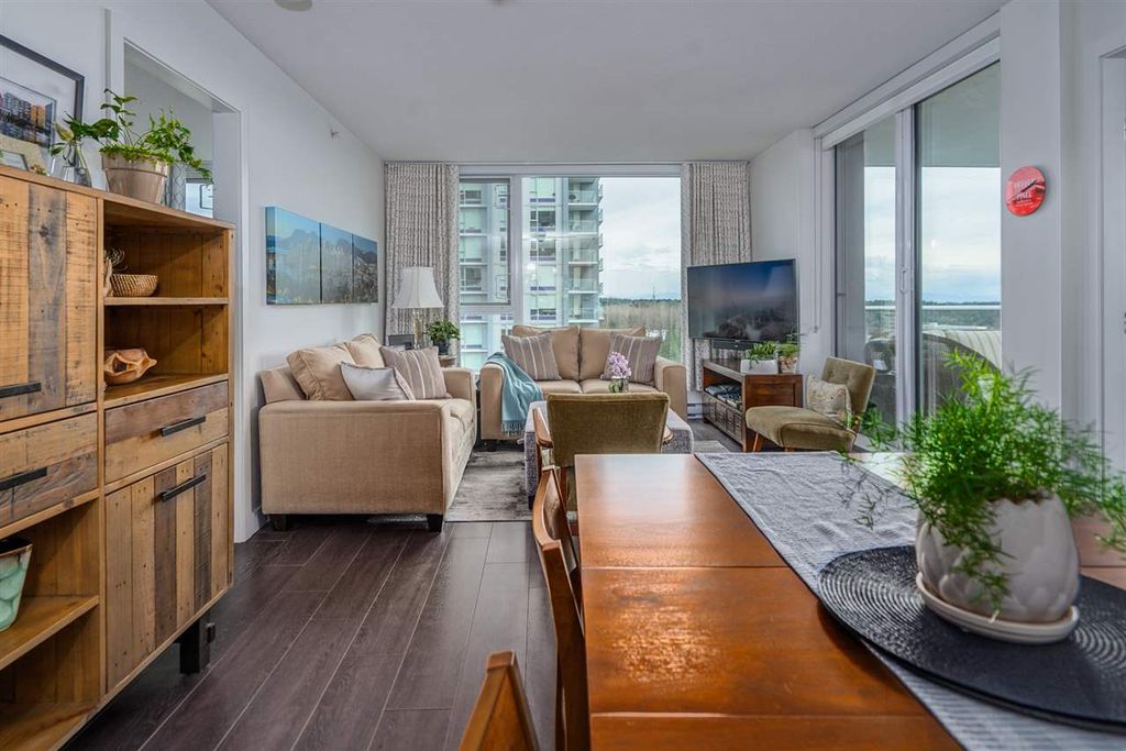 listing image 1109424889156451085