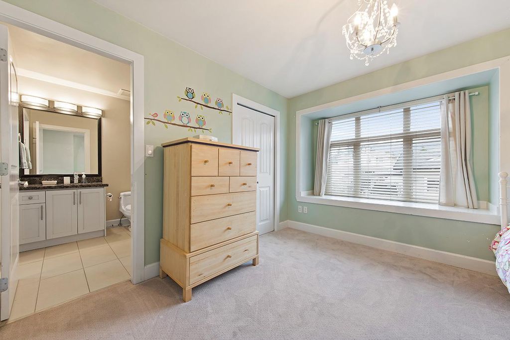 listing image 1101847373338401636