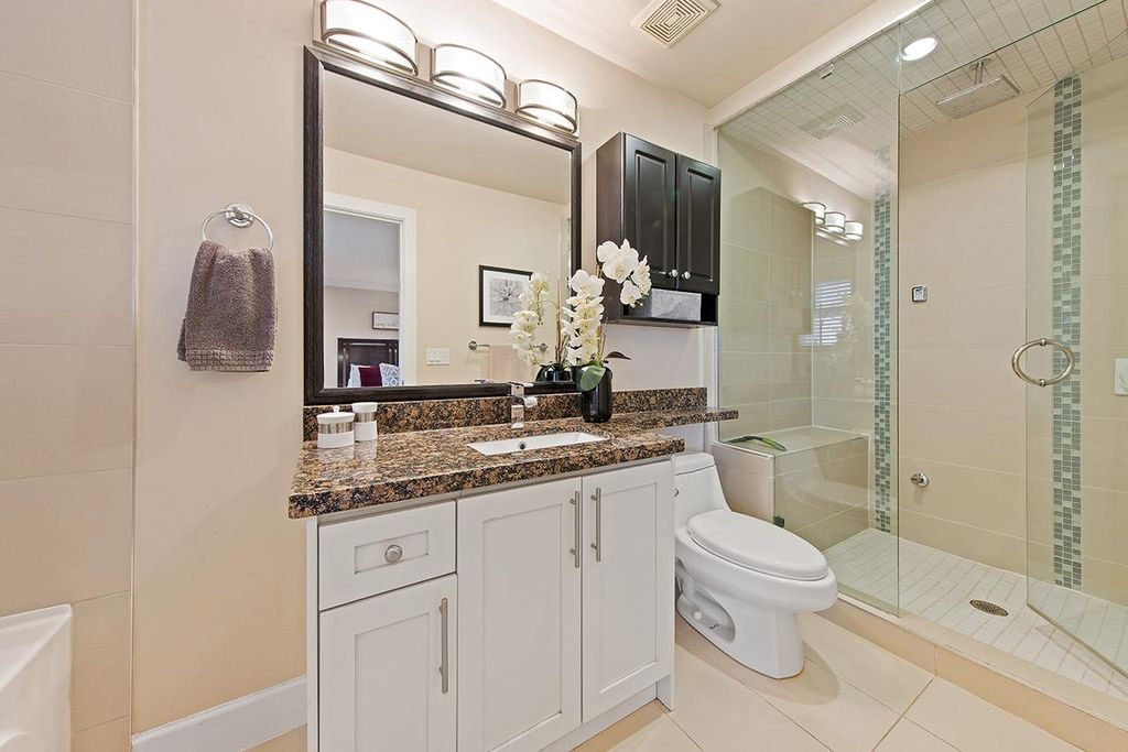 listing image 1105862630237474530
