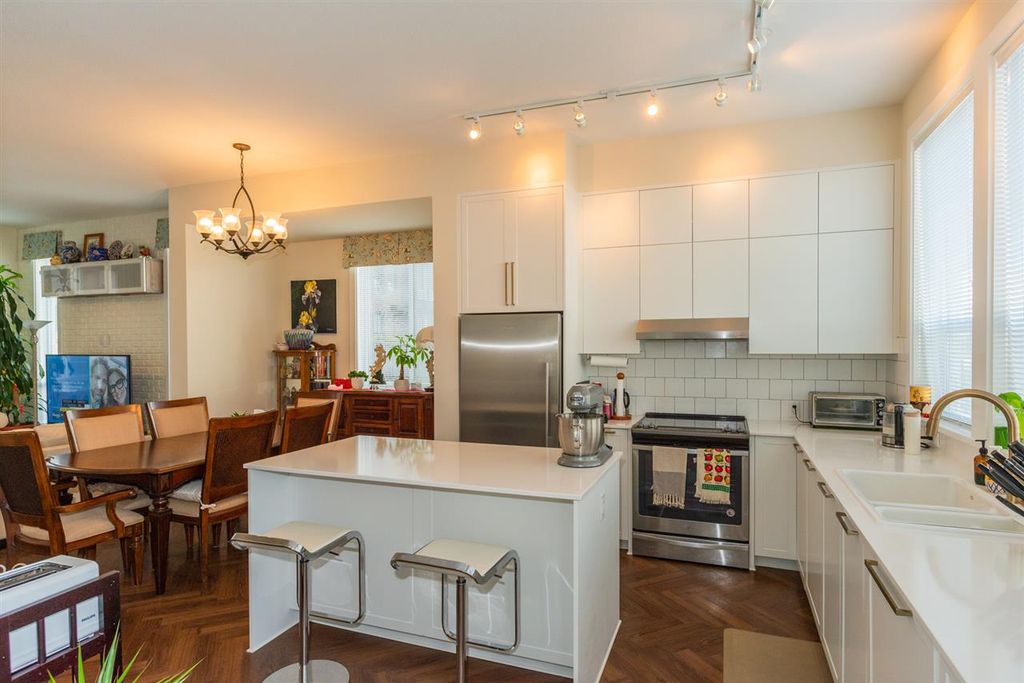 listing image 1101112953194273968